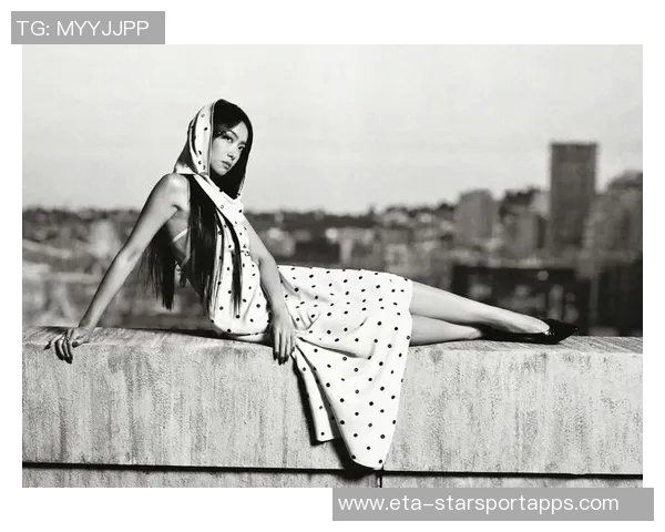 宋茜足球宝贝展现魅力与实力引领时尚与运动的完美结合